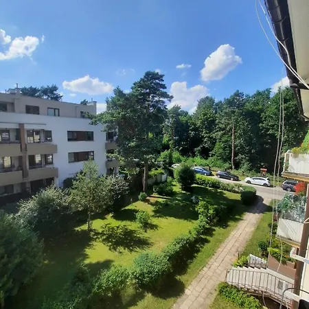 Zorzy Przy Instytucie Kardiologii Anin Apartment