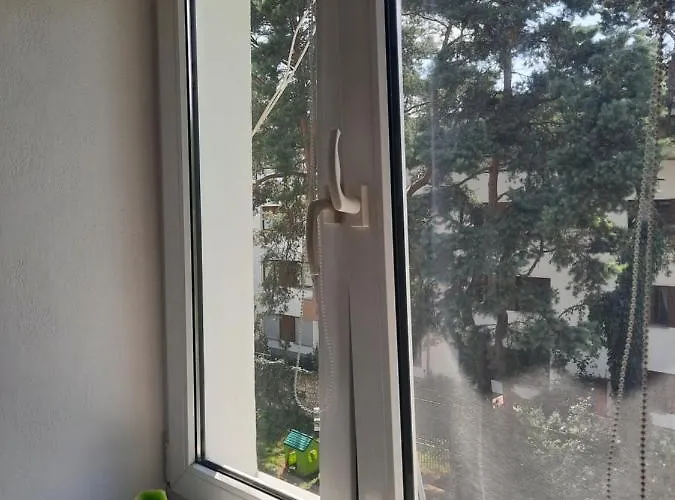 Apartament Zorzy Przy Instytucie Kardiologii Anin