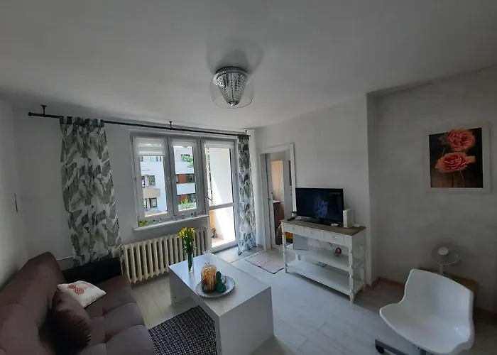 Zorzy Przy Instytucie Kardiologii Anin Apartament *