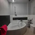 Zorzy Przy Instytucie Kardiologii Anin Appartement *